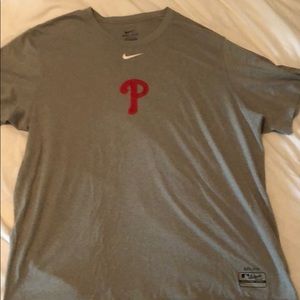 Philadelphia Phillies Nike Drifit PerformanceShirt